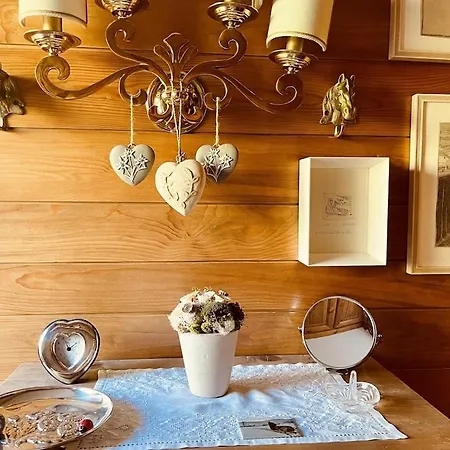 Surrounded By A Breathtaking Panorama! Cortina 4+2 Beds, Two Bathrooms On Two Floors * Cortina d'Ampezzo